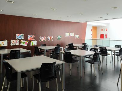 ejemplo sala de estudio